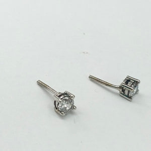 BROQUELES PAR ORO 18 K 1 GRMS (SEMINUEVO)