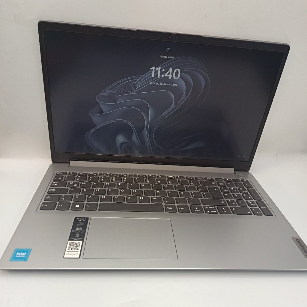 LAPTOP LENOVO IDEAPAD 1 15IGL7 (2024) 256 GB SSD 8 GB RAM (SEMINUEVO)