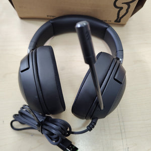 AUDIFONOS RAZER KRAKEN V3 X ALAMBRICO OVER EAR (SEMINUEVO)