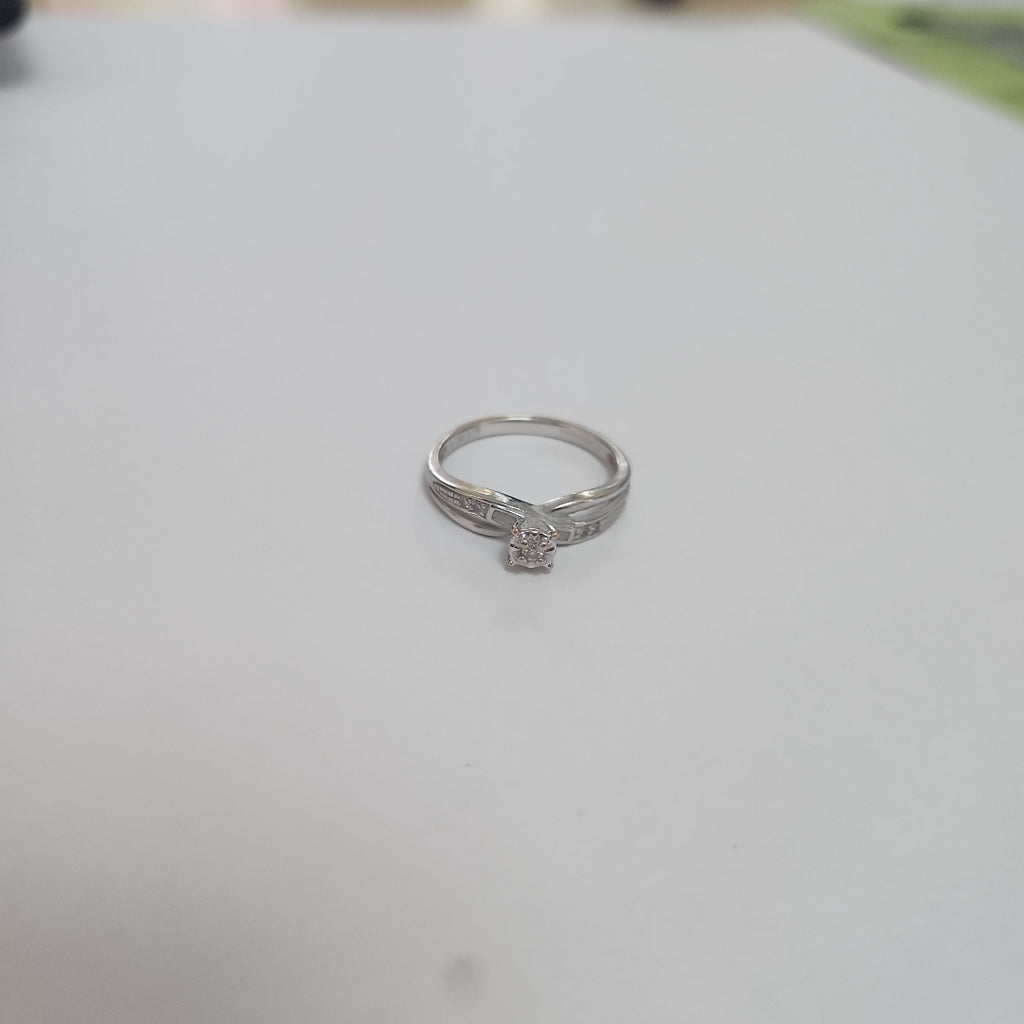 SOLITARIO ORO, ORO BLANCO 14 K 2.4 GRMS (SEMINUEVO)