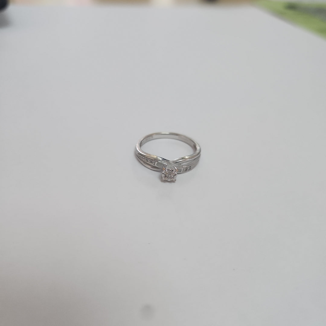 SOLITARIO ORO, ORO BLANCO 14 K 2.4 GRMS (SEMINUEVO)