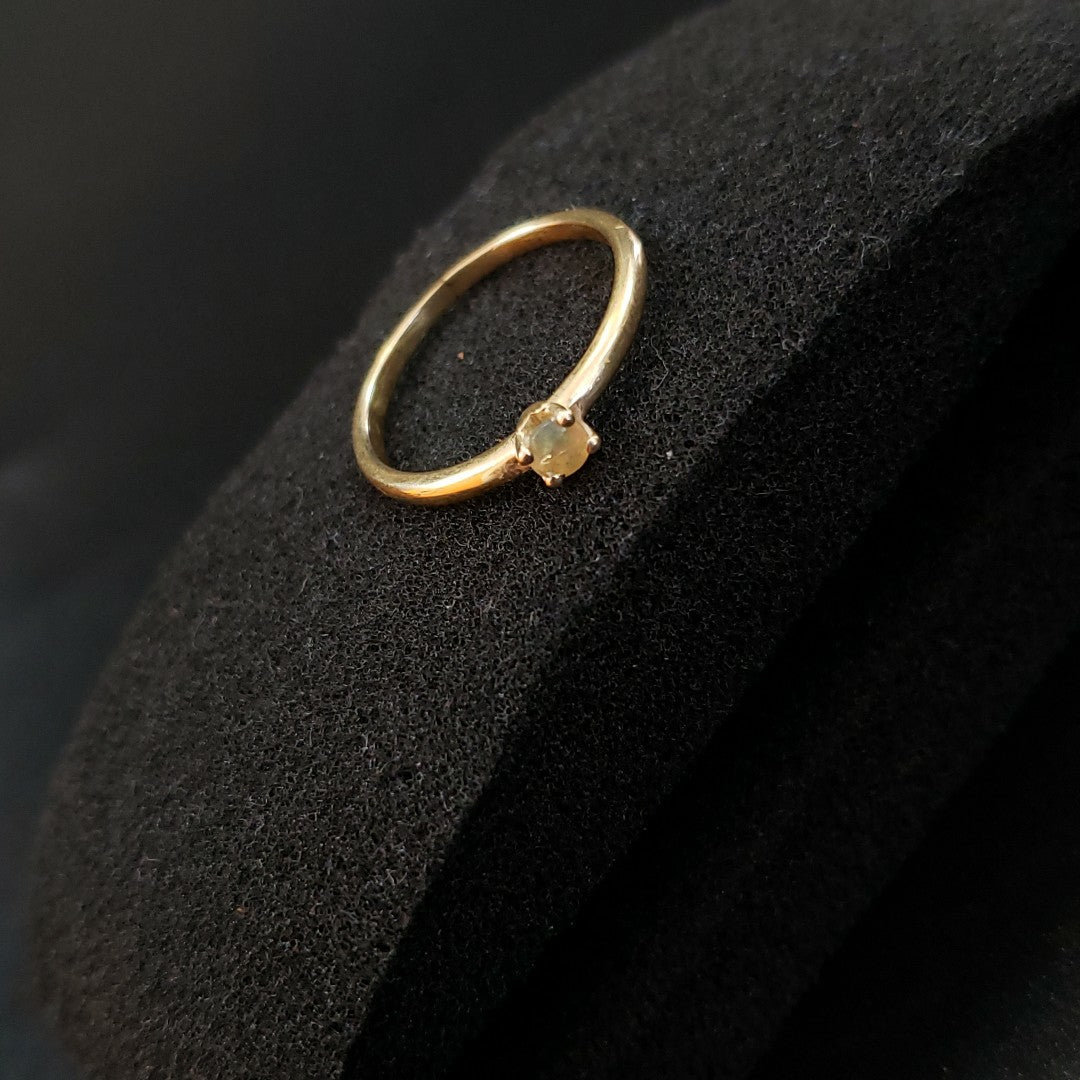 ANILLO ORO 10 K 1.4 GRMS (SEMINUEVO)