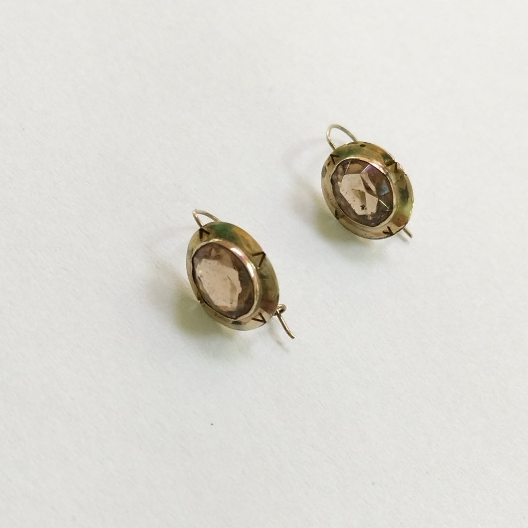 ARETES PAR ORO 8 K 0.8 GRMS (SEMINUEVO)