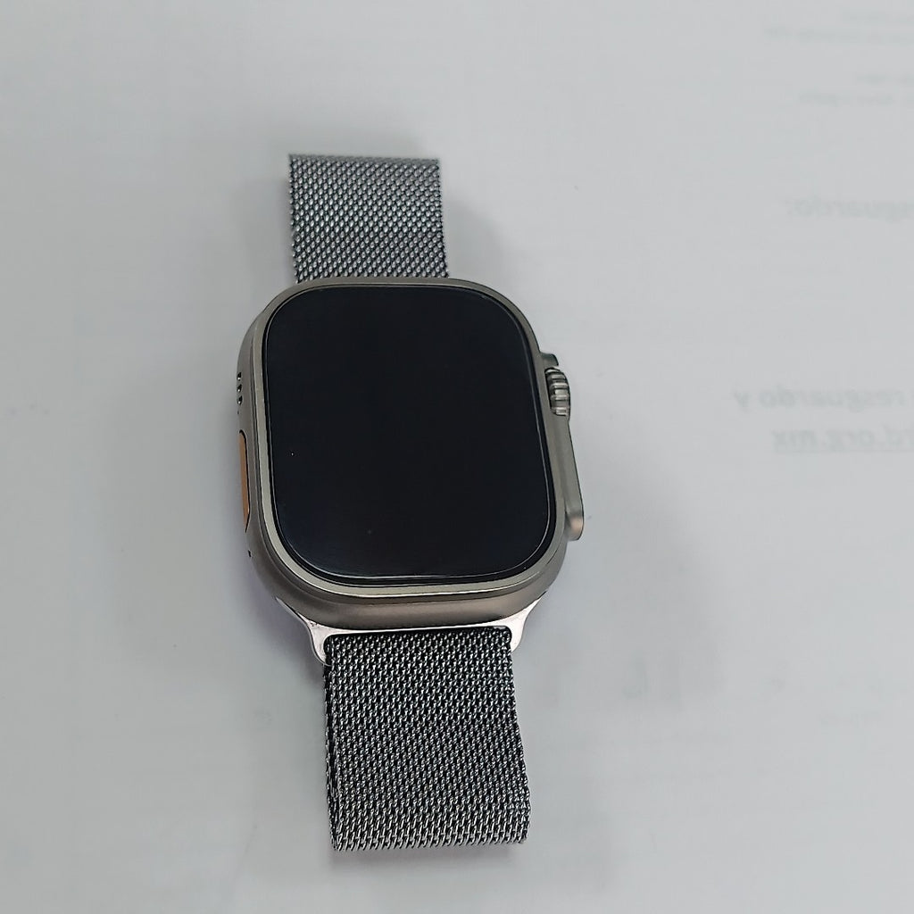 SMARTWATCH APPLE ULTRA TITANIO A2622 49 MM GPS + CELULAR (SEMINUEVO)
