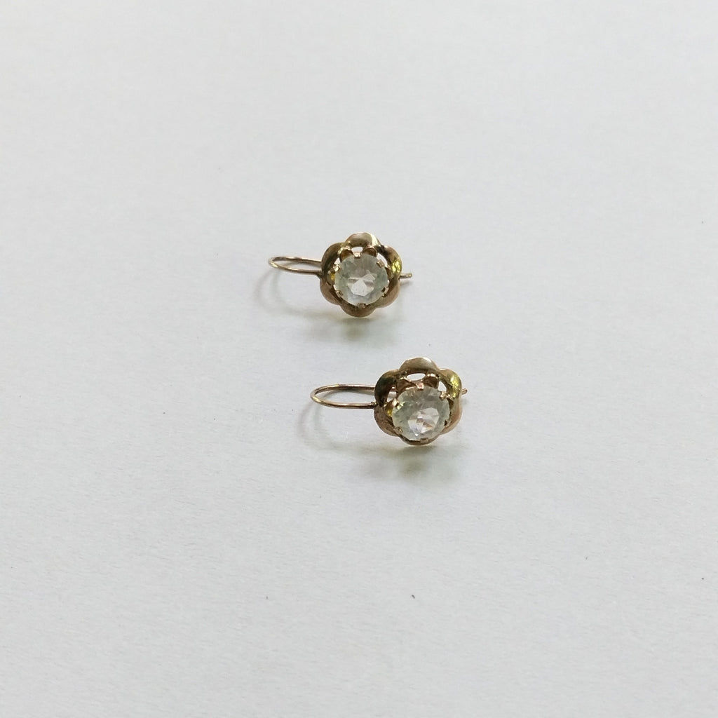 ARETES PAR ORO 8 K 0.7 GRMS (SEMINUEVO)
