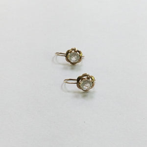 ARETES PAR ORO 8 K 0.7 GRMS (SEMINUEVO)