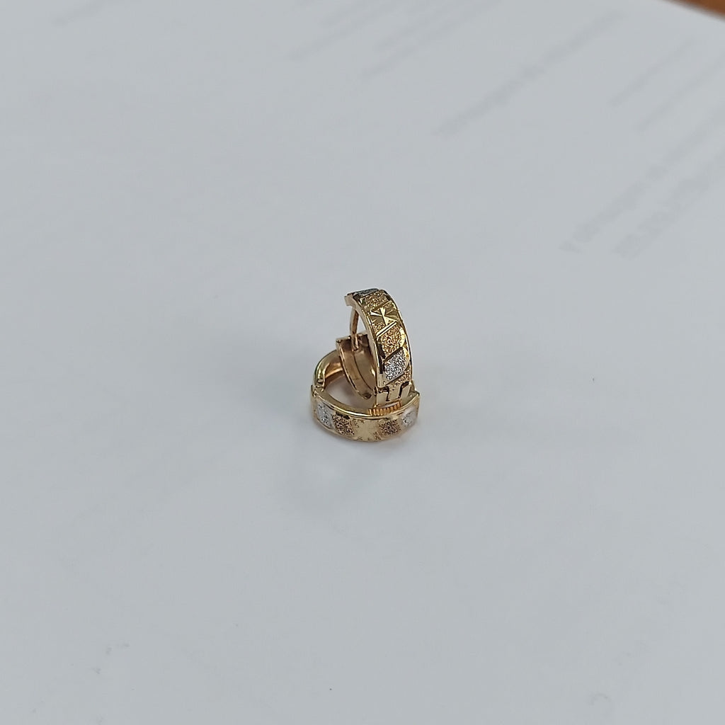 ARRACADAS PAR ORO 14 K 2.4 GRMS (SEMINUEVO)
