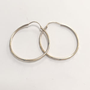 ARRACADAS PAR ORO 14 K 1.5 GRMS (SEMINUEVO)