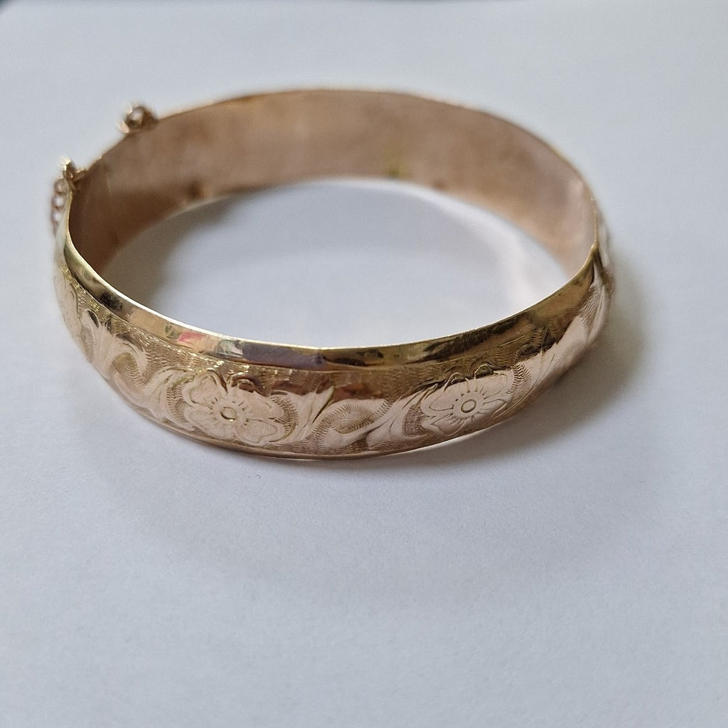PULSERA RIGIDA ORO 8 K 16.7 GRMS (SEMINUEVO)