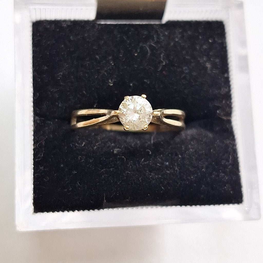 SOLITARIO ORO 8 K 1.6 GRMS (SEMINUEVO)