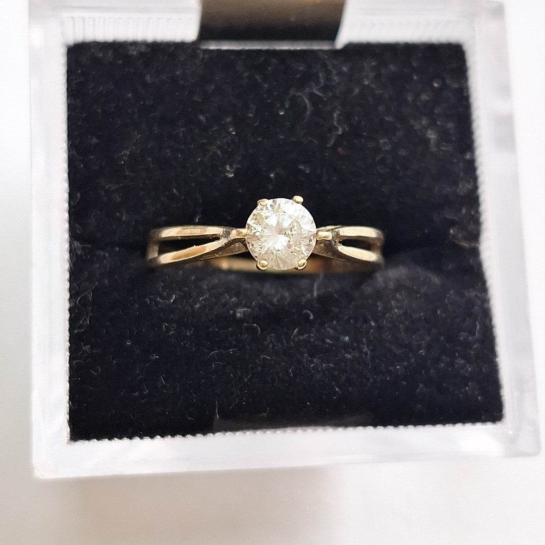 SOLITARIO ORO 8 K 1.6 GRMS (SEMINUEVO)