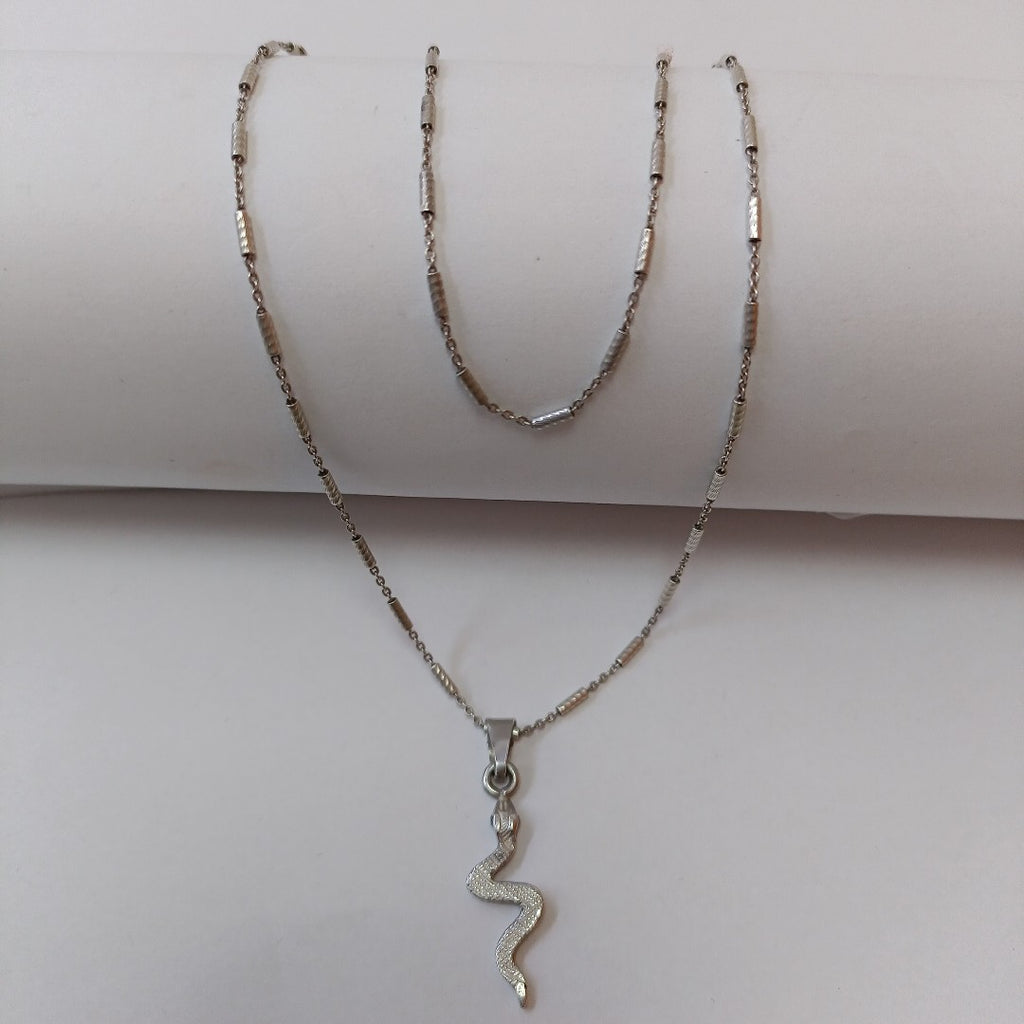 CADENA, DIJE PLATA 4 GRMS (SEMINUEVO)