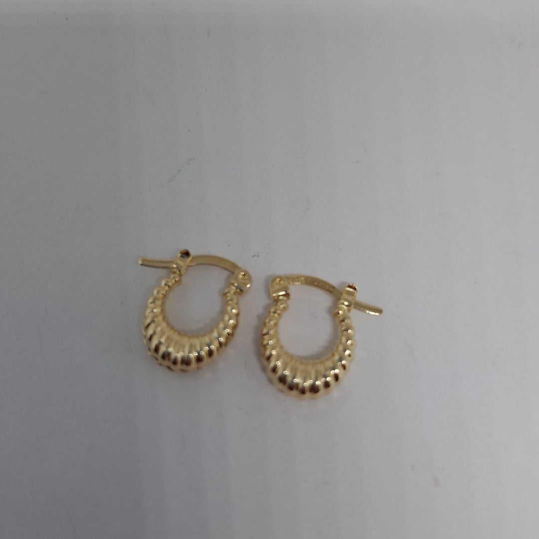 ARETES ARRACADA ESTRIADAS 14K 1.1 GR (NUEVO)