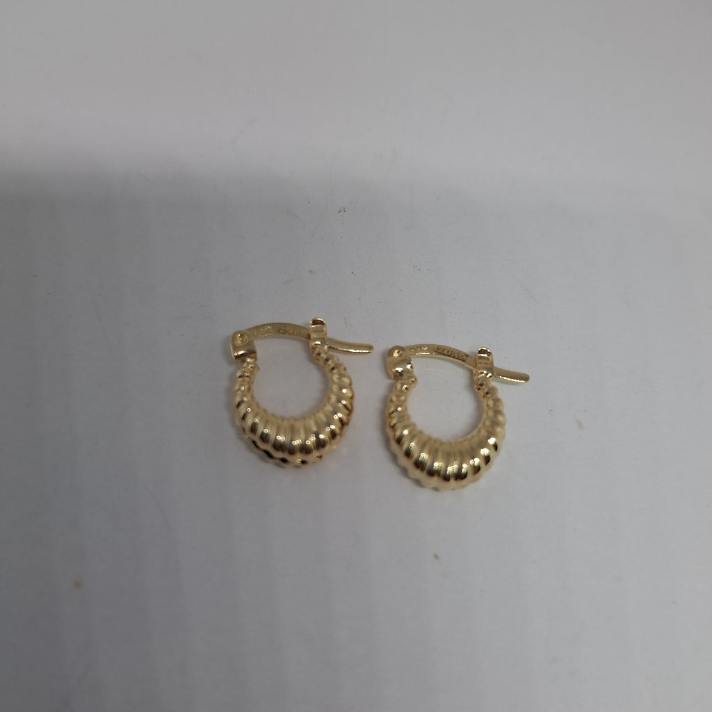 ARETES ARRACADA ESTRIADAS 14K 1.1 GR (NUEVO)