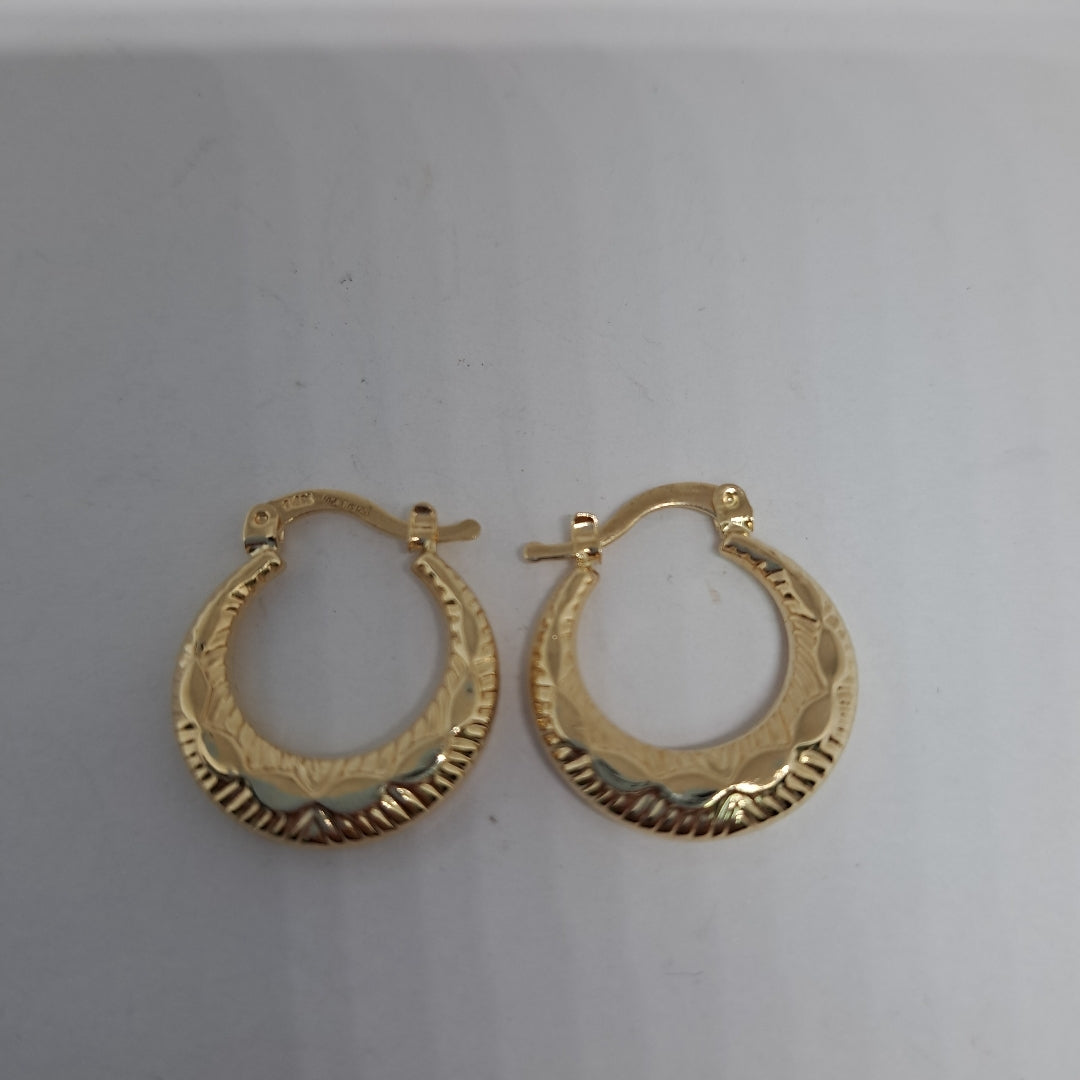 ARETES ARRACADAS HUECAS 14K 1.8 GR (NUEVO)