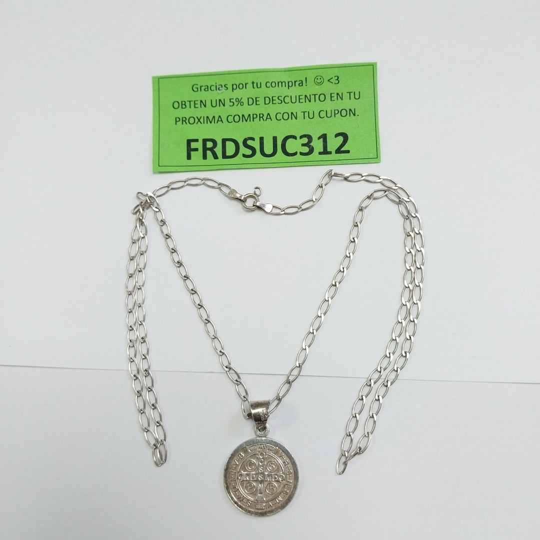 CADENA, MEDALLA RELIGIOSA PLATA 8.4 GRMS (SEMINUEVO)