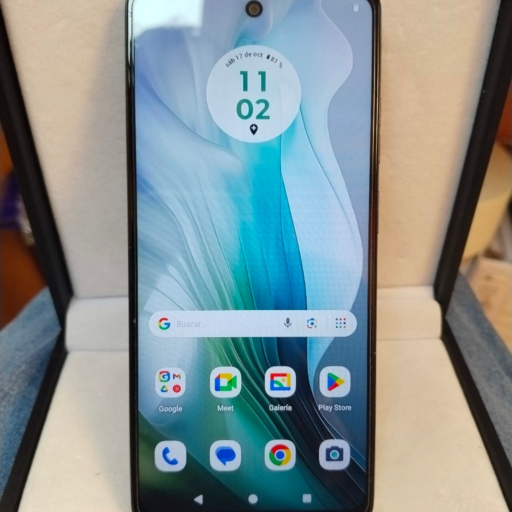 CELULAR MOTOROLA MOTO E14 XT2421-12 (2024) 64 GB 2 GB RAM (SEMINUEVO)
