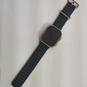 SMARTWATCH APPLE ULTRA TITANIO A2622 49 MM GPS + CELULAR (SEMINUEVO)