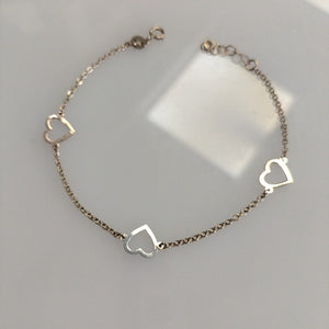 PULSERA ESPECIAL CON CORAZONES CONBINADOS 14K 18 CM 1.7 GR (NUEVO)