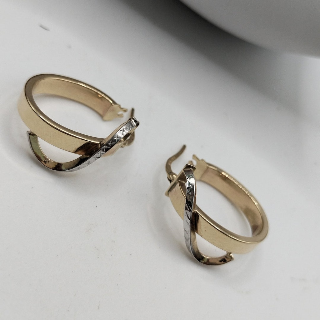 ARRACADAS PAR ORO 10 K 1.8 GRMS (SEMINUEVO)