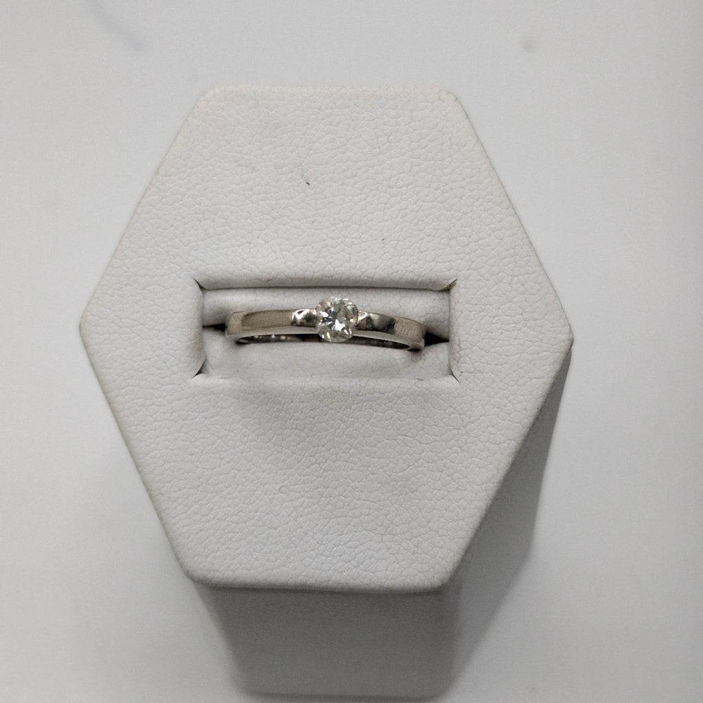 SOLITARIO ORO 14 K 2.6 GRMS (SEMINUEVO)