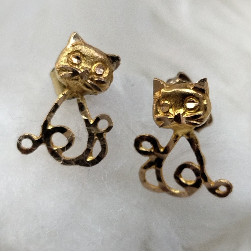 ARETES PAR ORO 10 K 0.8 GRMS (SEMINUEVO)