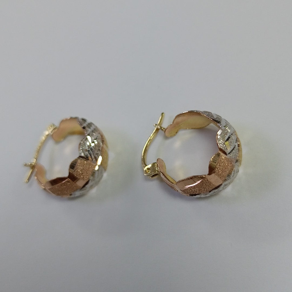 ARETES PAR ORO COMBINADO 14 K 2.7 GRMS (SEMINUEVO)