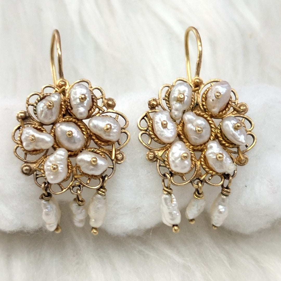 ARETES PAR ORO 8 K 5.8 GRMS (SEMINUEVO)