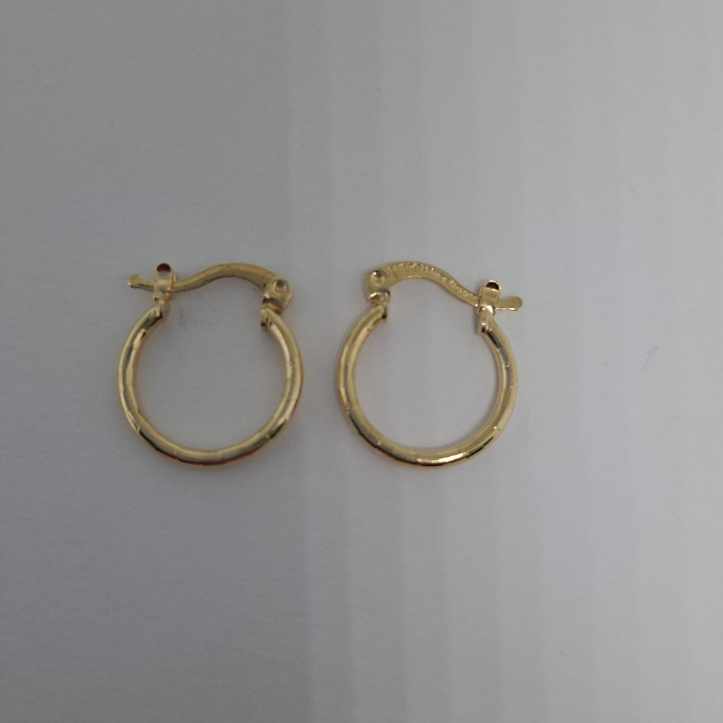 ARETES ARRACADAS ESTRIADAS 14K 1.4 GR (NUEVO)