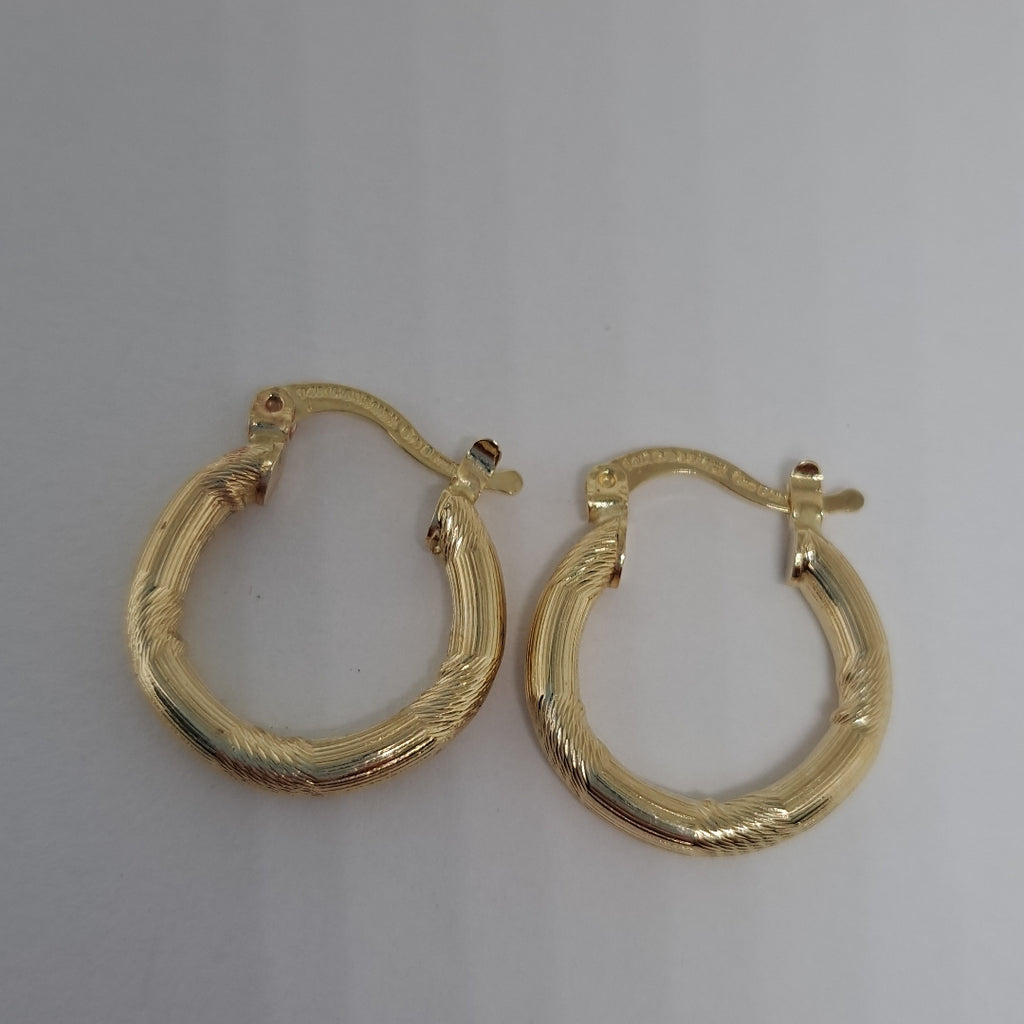 ARETES TEJIDO ARRACADAS CON DISEÑO 14K 2.6 GR (NUEVO)