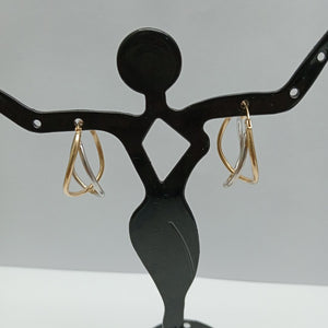 ARRACADAS PAR ORO COMBINADO 14 K 2.1 GRMS (SEMINUEVO)