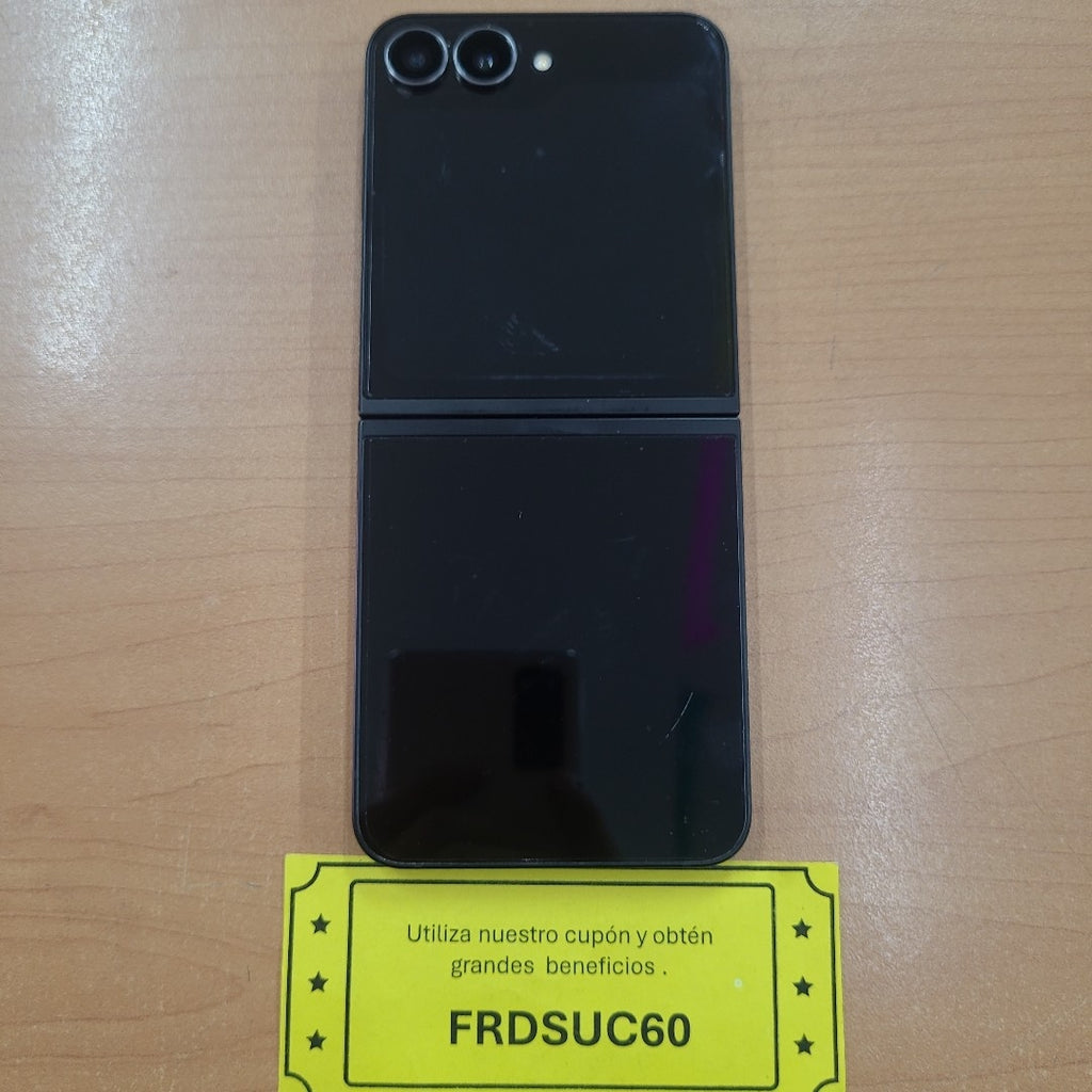 CELULAR SAMSUNG GALAXY Z FLIP7 FE SM-F761B (2025) 128 GB 8 GB RAM (SEMINUEVO)