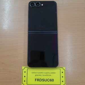 CELULAR SAMSUNG GALAXY Z FLIP7 FE SM-F761B (2025) 128 GB 8 GB RAM (SEMINUEVO)