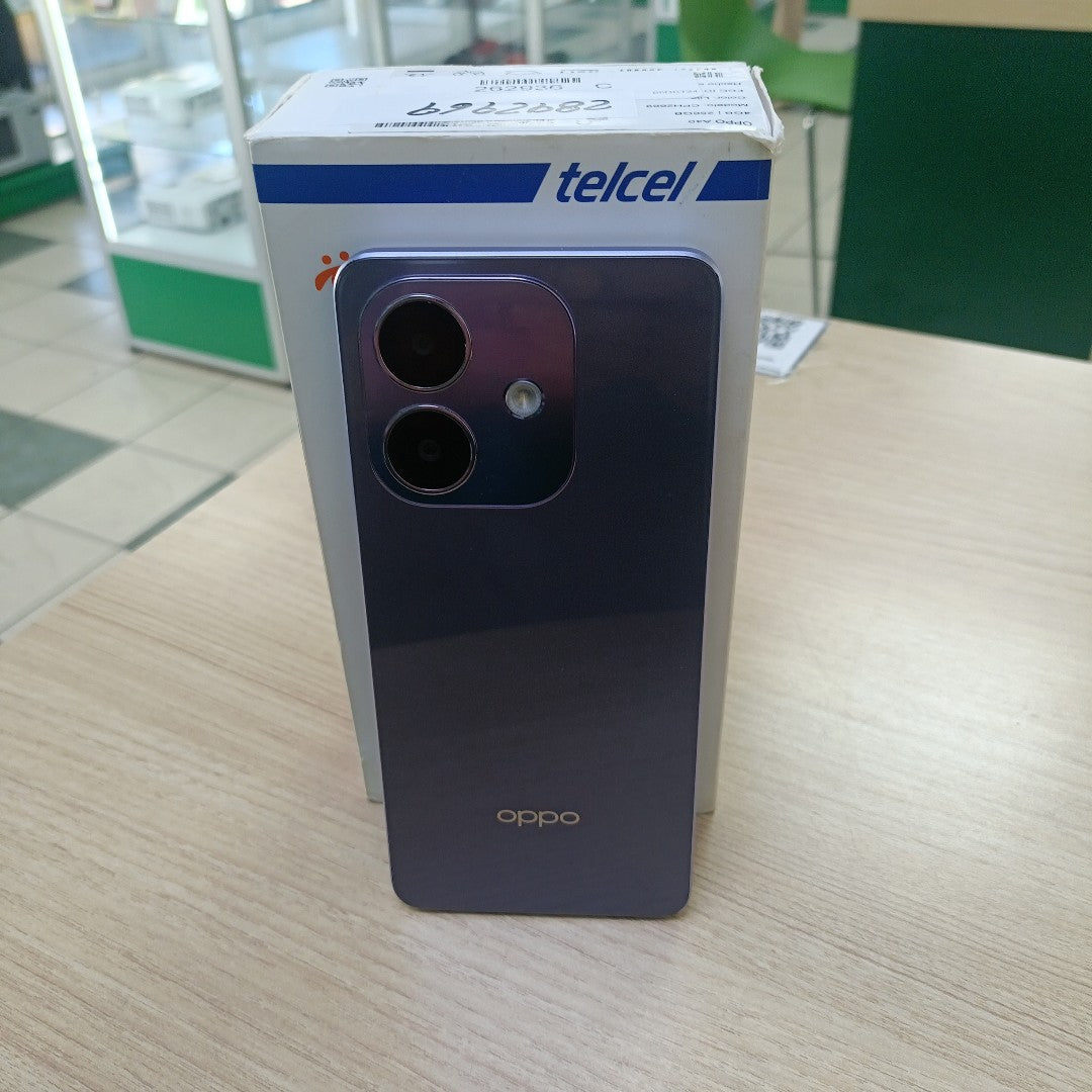 CELULAR OPPO A40 CPH2669 (2024) 256 GB 4 GB RAM (SEMINUEVO)
