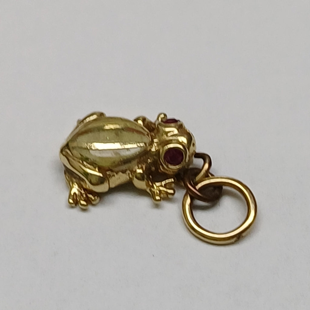 DIJE ORO 14 K 1 GRMS (SEMINUEVO)