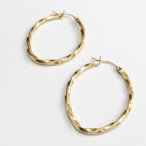 ARRACADAS PAR ORO 14 K 3.2 GRMS (SEMINUEVO)