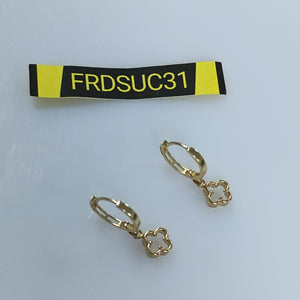 ARETES ARRACADAS CON DIJE 14K 2.4 GR (NUEVO)