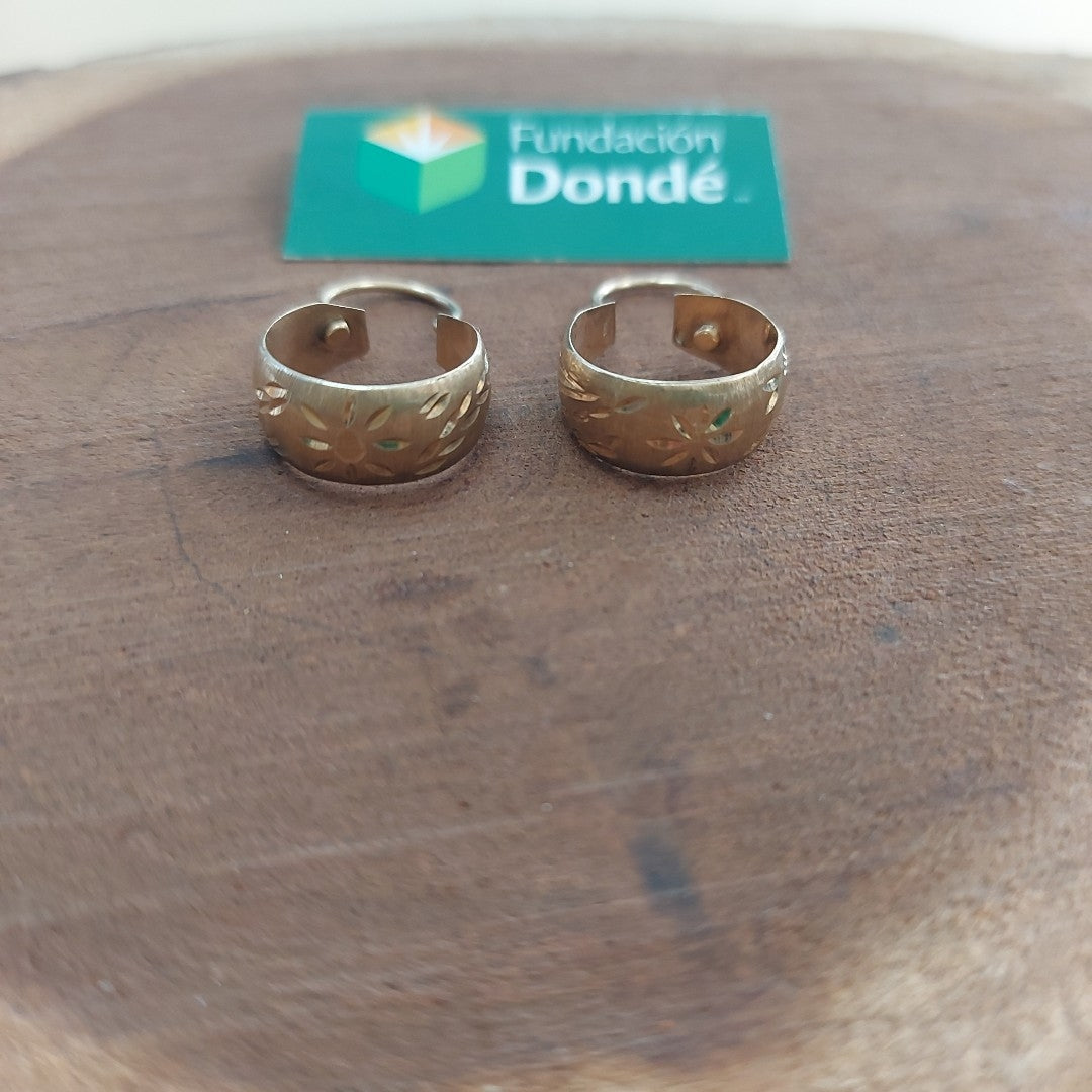 ARRACADAS PAR ORO 10 K 2.5 GRMS (SEMINUEVO)