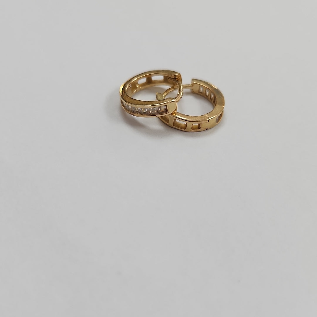 ARRACADAS PAR ORO 14 K 1.7 GRMS (SEMINUEVO)