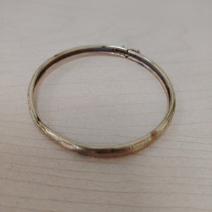 PULSERA RIGIDA ORO 14 K 4.3 GRMS (SEMINUEVO)