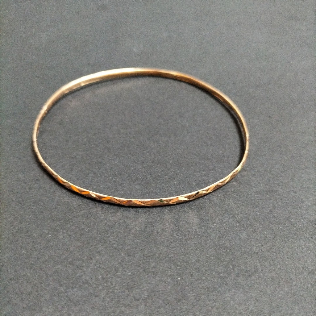 PULSERA RIGIDA ORO 10 K 3.9 GRMS (SEMINUEVO)