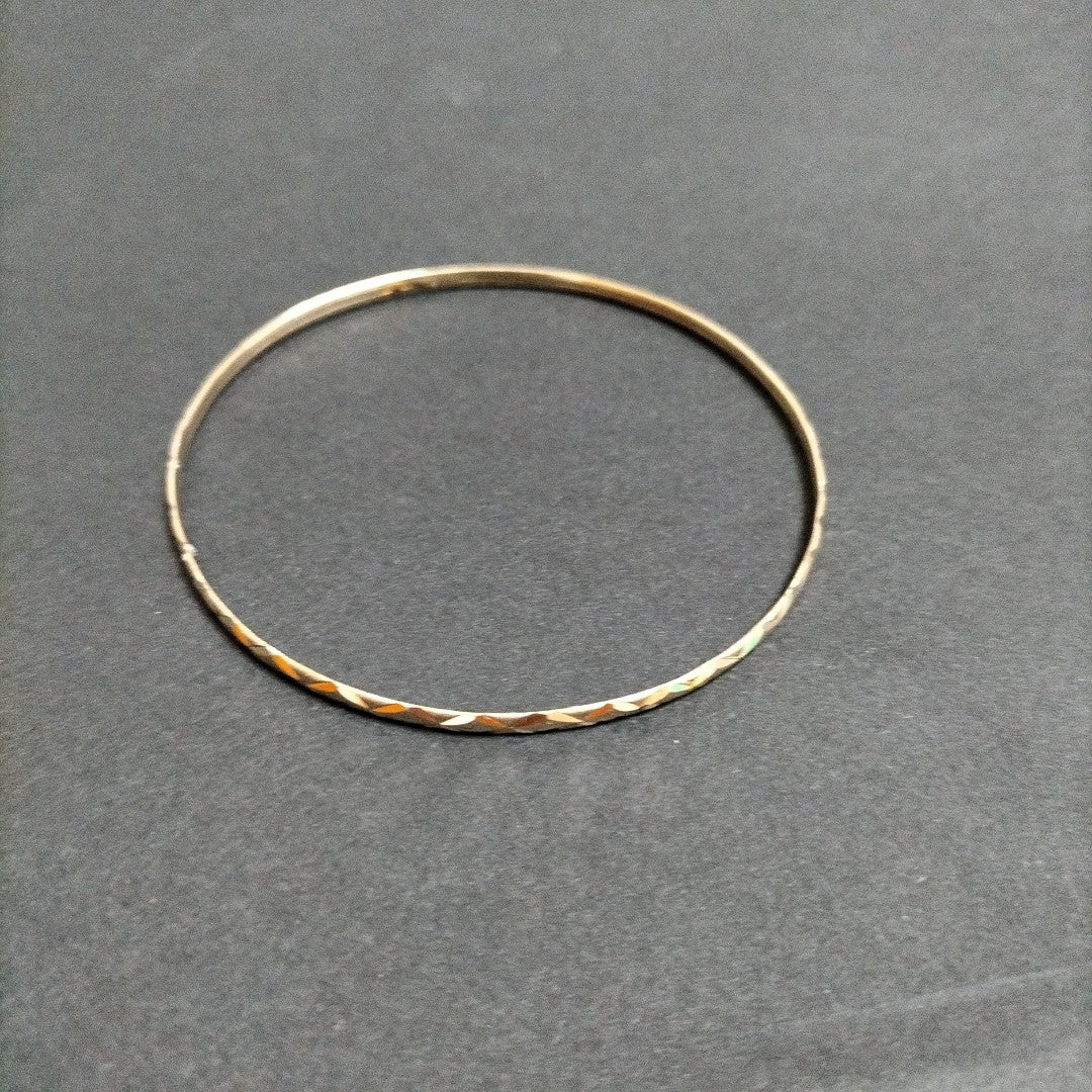 PULSERA RIGIDA ORO 14 K 3.9 GRMS (SEMINUEVO)