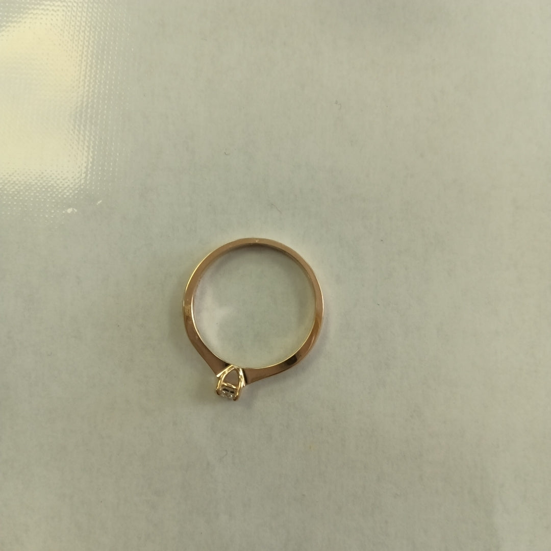 ANILLO SOLITARIO CON DIAMANTE CORTE BRILLANTE 0.20CTS JK SI1, 14K 2.2 G (NUEVO)