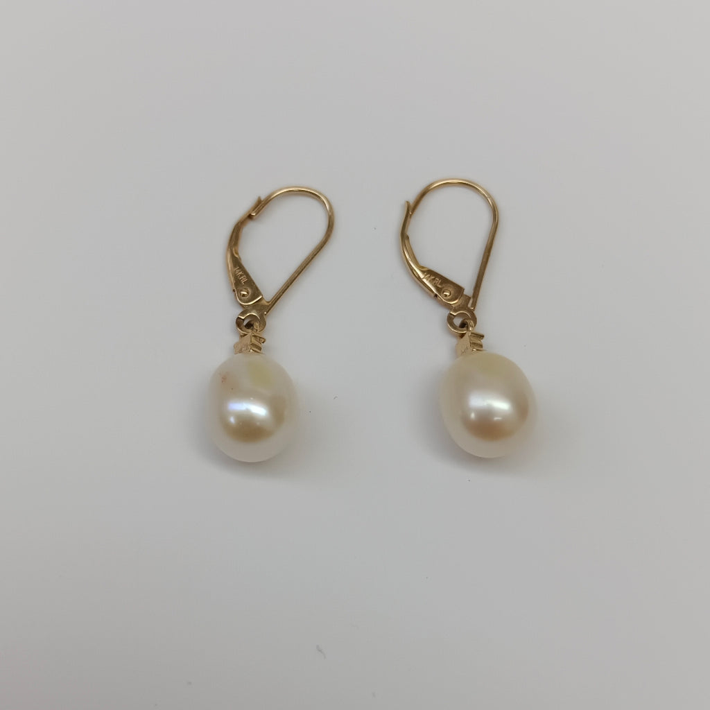ARETES PAR ORO 14 K 2.7 GRMS (SEMINUEVO)