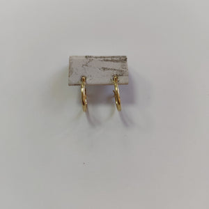 ARETES ARRACADAS ESTRIADAS 14K 1.4 GR (NUEVO)