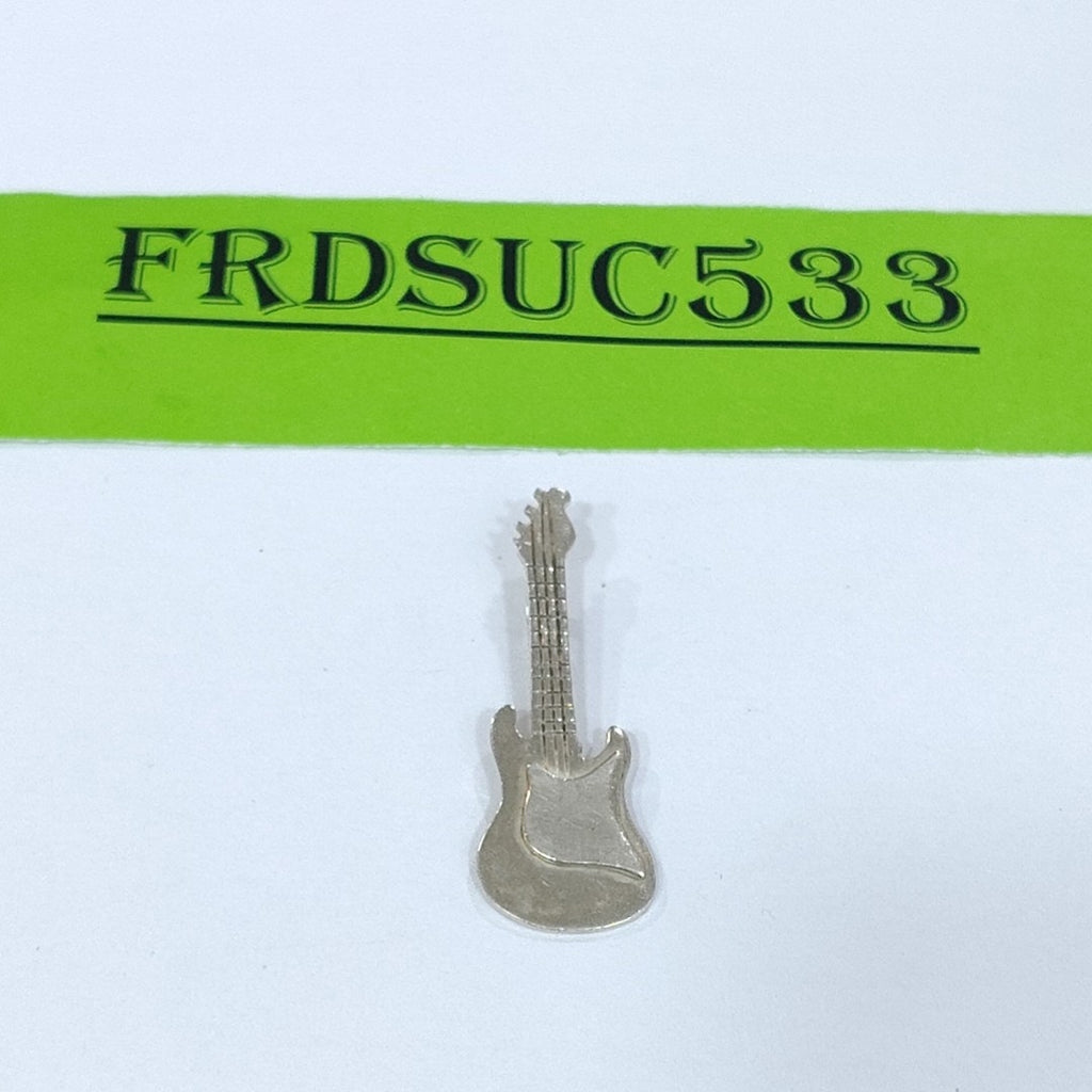 DIJE PLATA 4.4 GRMS (SEMINUEVO)