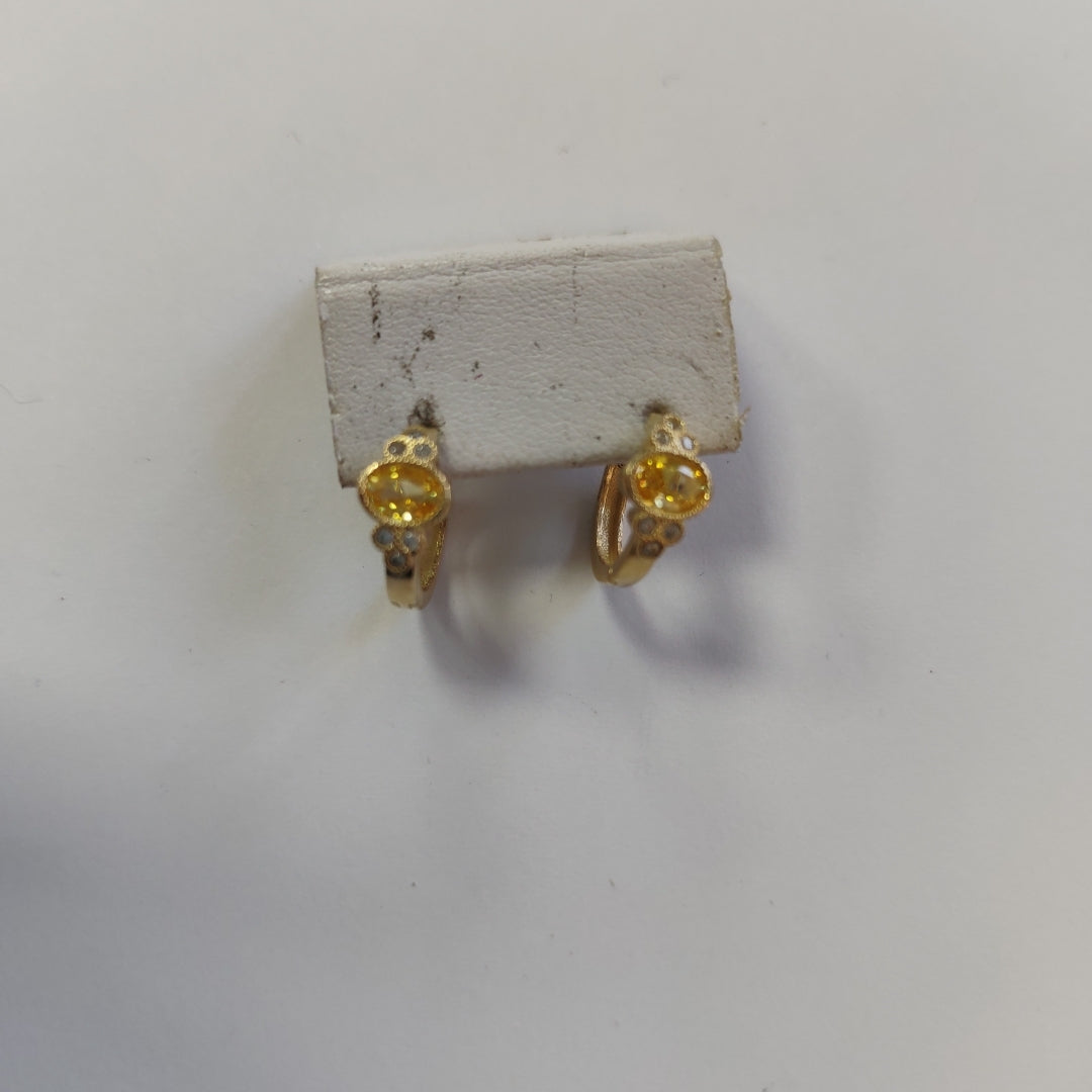 ARETES ARRACADAS CON CIRCONIAS Y PDRAS COL 14K 3.3 GR (NUEVO)