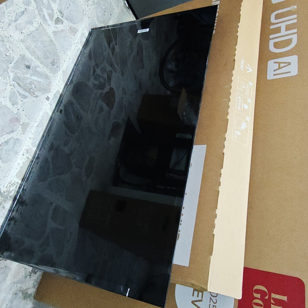 PANTALLA SAMSUNG UN55U8200HF (2026) 55" LED 4K (SEMINUEVO)