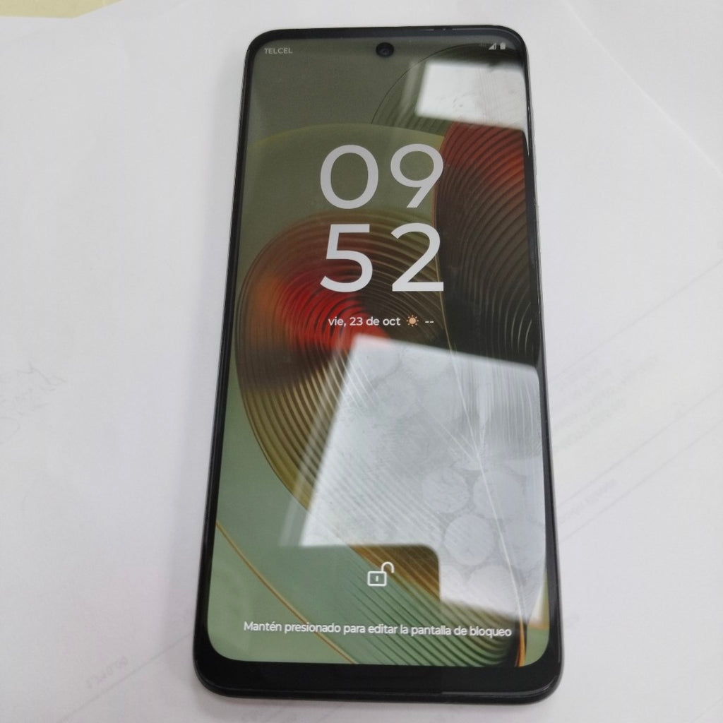 CELULAR MOTOROLA MOTO G55 5G XT2435-1(2024) 256 GB 8 GB RAM (SEMINUEVO)