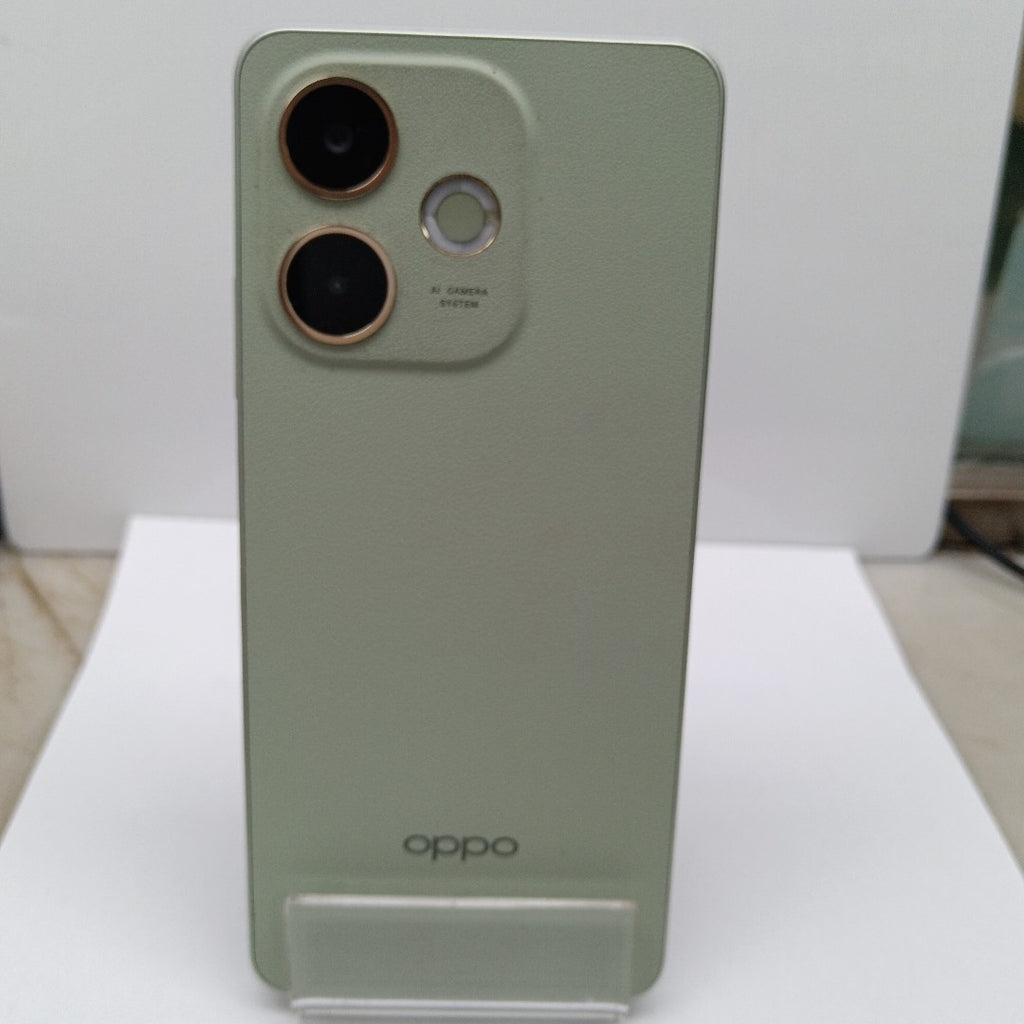 CELULAR OPPO A5 PRO CPH2711 (2025) 256 GB 8 GB RAM